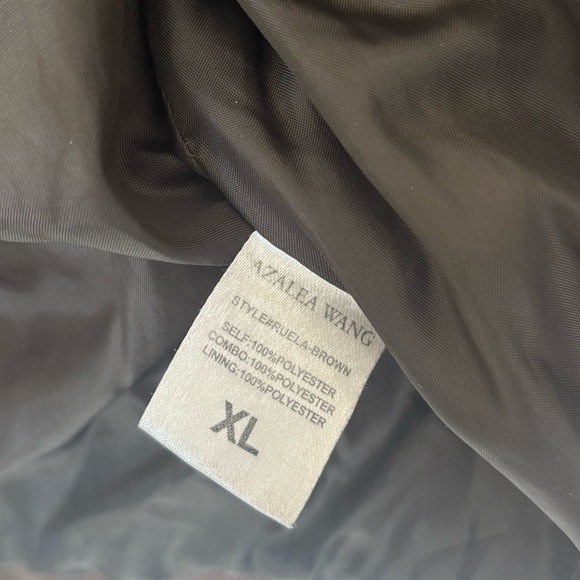 Azalea Wang Ruela Brown Teddy Varsity Bomber Jacket Fleece Sherpa Cropped - Picture 12 of 14